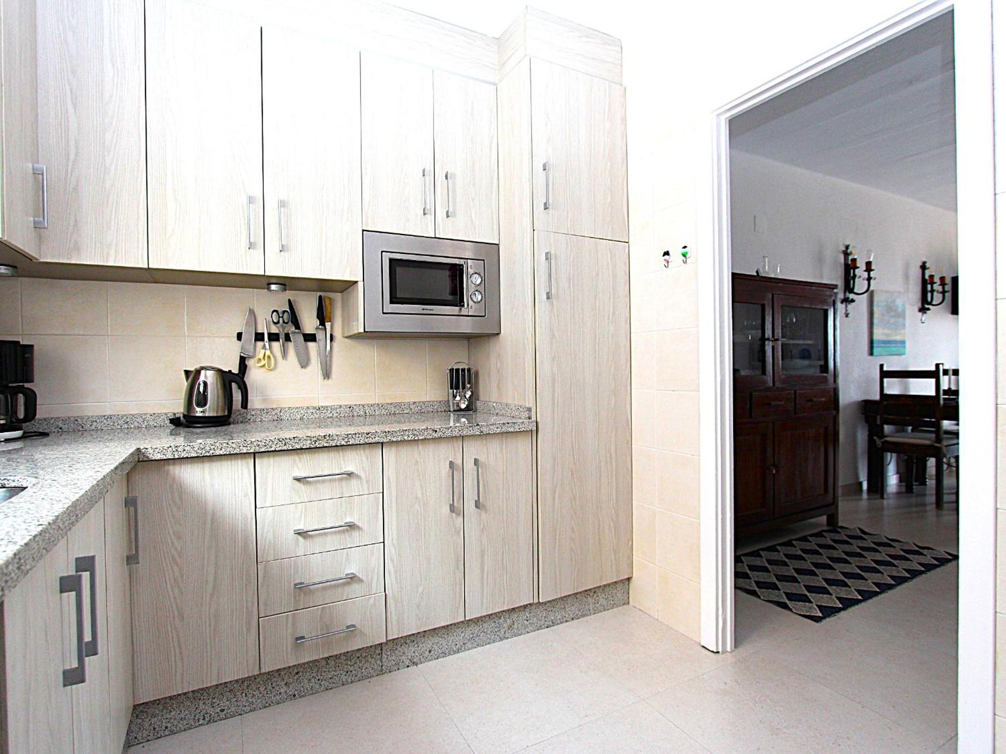 Plaza Cadiz 10 * Nerja